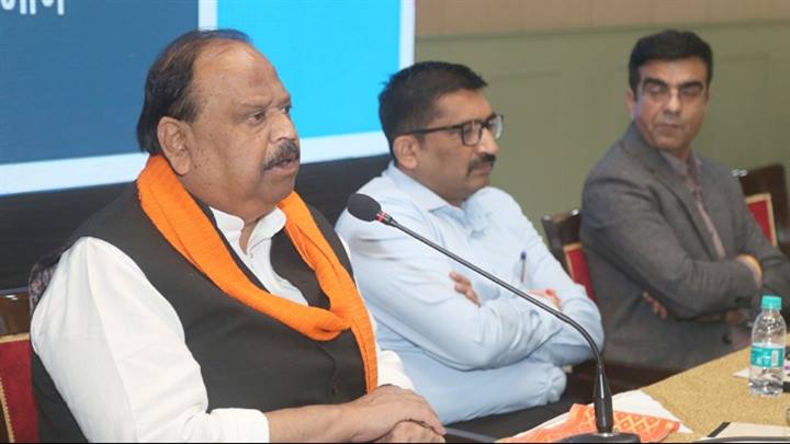 प्रदेश की मैन्युफैक्चरिंग ग्रोथ 25 प्रतिशत तक बढ़ाने की कार्ययोजना बनाई जायेगी